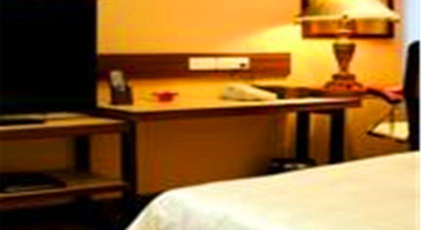 Bremen Holiday Hotel Харбин Экстерьер фото