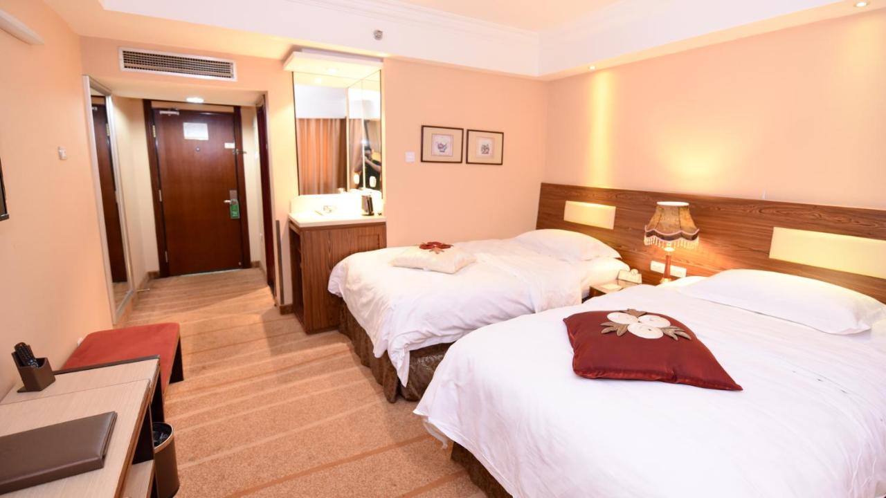 Bremen Holiday Hotel Харбин Экстерьер фото